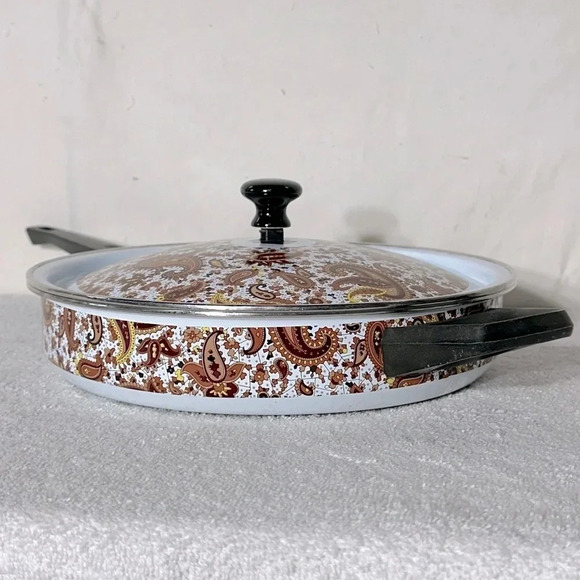 Vintage Enamelware Brown Paisley Frying Pan Skillet With Lid - Picture 2 of 16